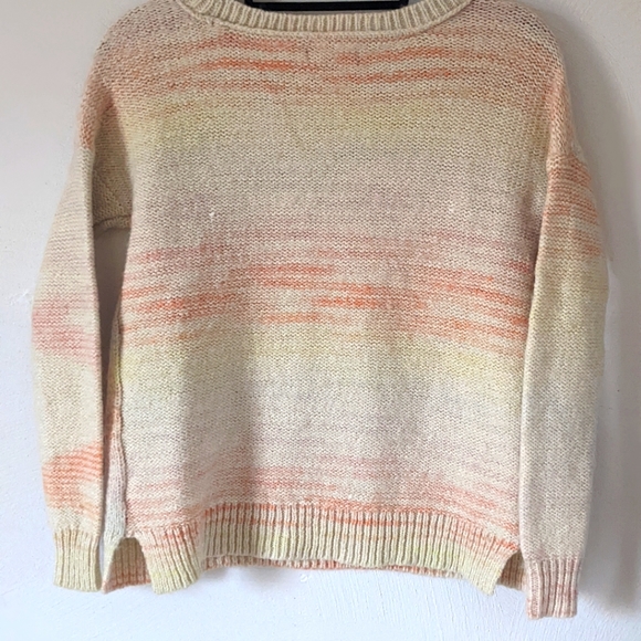 American Eagle - beige sweater with bright colors - size XS - Picture 3 of 4